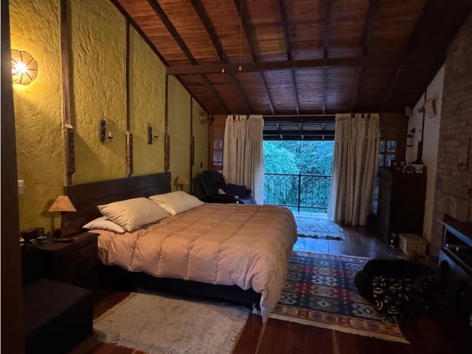 Casa de 3 alcobas en venta en San Antonio, Armenia, 480 m² · foto 22 de 24