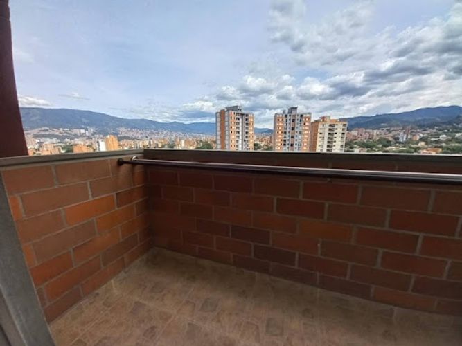 Apartamento de 2 alcobas en arriendo en Calasanz, Medellín, 60 m² · foto 6 de 16