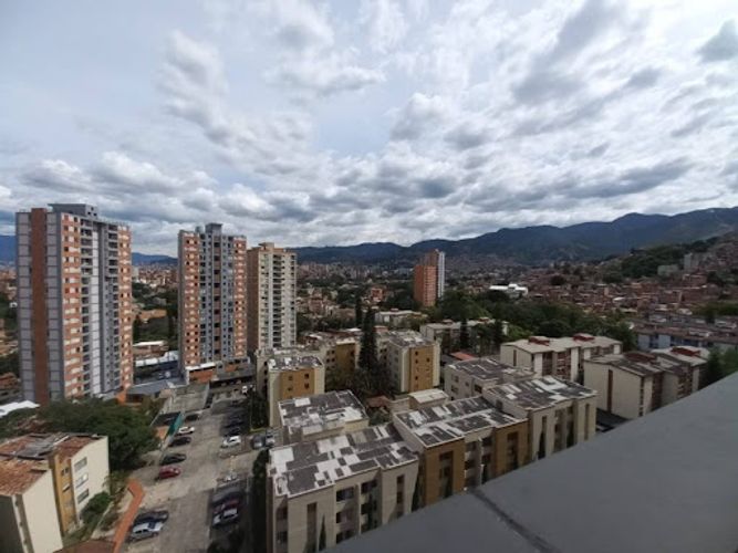 Apartamento de 2 alcobas en arriendo en Calasanz, Medellín, 60 m² · foto 7 de 16