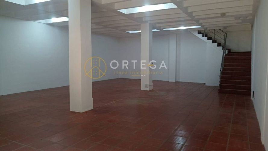 Bodega en arriendo en La Esmeralda, Girón, 300 m² · foto 15 de 15