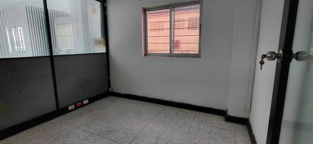 Oficina en arriendo en Abajo, Barranquilla, 244 m² · foto 8 de 13