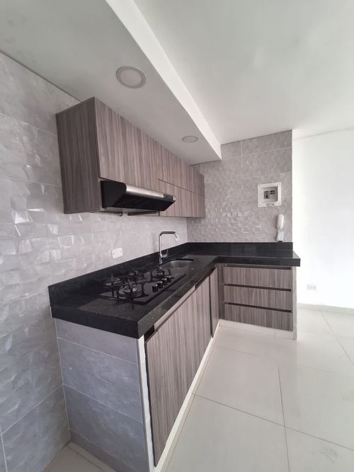 Apartamento de 2 alcobas en venta en El Carmelo, Candelaria, 45 m² · foto 7 de 14