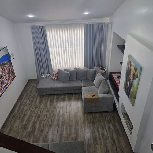 Casa de 4 alcobas en venta en Niza, Bogotá, 320 m² · foto 3 de 24