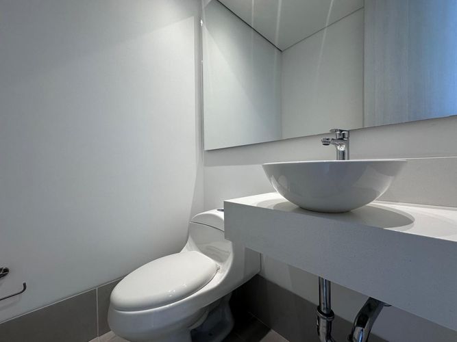 Apartamento de 1 alcoba en venta en El Poblado, Medellín, 60 m² · foto 14 de 16