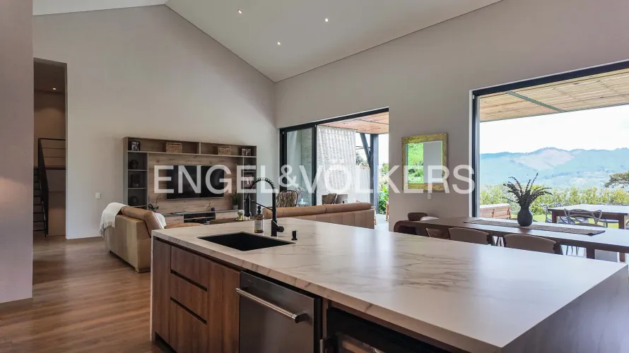 Casa de 4 alcobas en venta en Don Diego, El Retiro, 560 m² · foto 6 de 24
