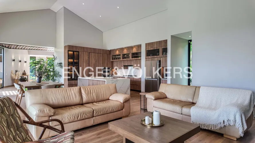 Casa de 4 alcobas en venta en Don Diego, El Retiro, 560 m² · foto 2 de 24