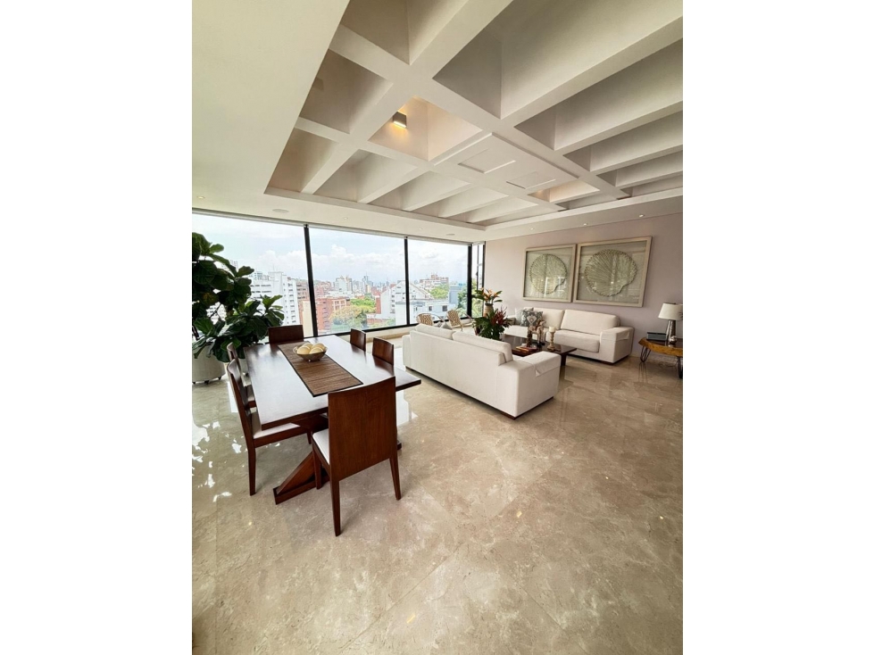 Apartamento en Arriendo en La Arboleda, Cali