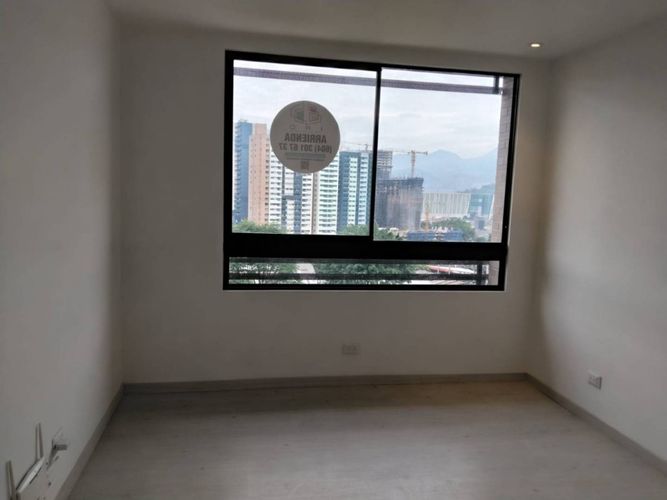 Apartamento de 3 alcobas en arriendo en Castropol, Medellín, 90 m² · foto 10 de 24