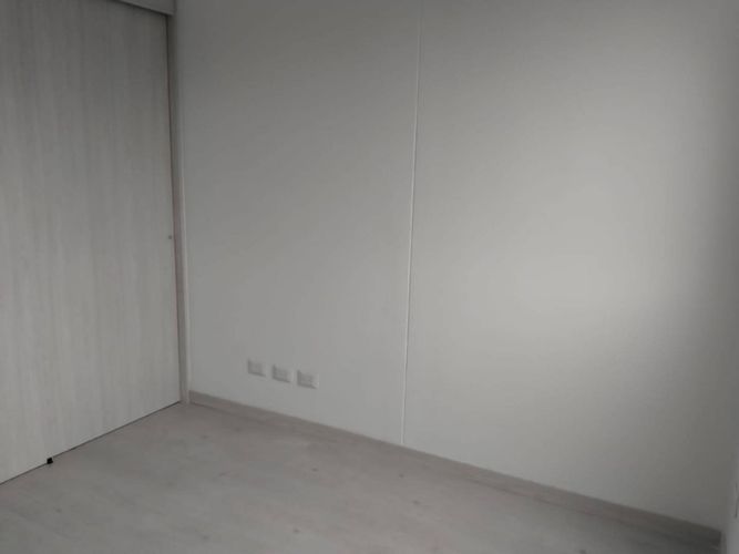 Apartamento de 3 alcobas en arriendo en Castropol, Medellín, 90 m² · foto 15 de 24