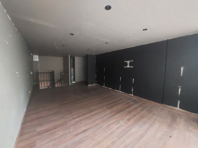 Local en arriendo en El Poblado, Medellín, 40 m² · foto 6 de 8
