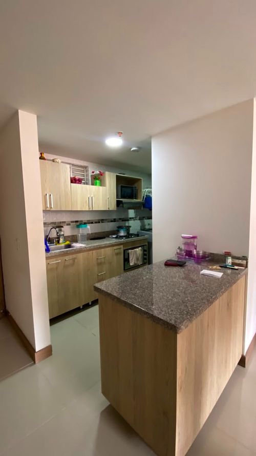 Apartamento de 2 alcobas en venta en Mayorca, Sabaneta, 60 m² · foto 3 de 24