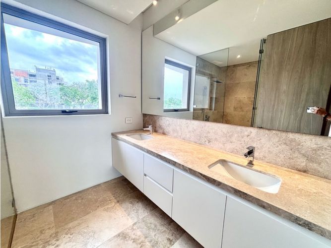 Apartamento de 3 alcobas en venta en Crespo, Cartagena, 196 m² · foto 12 de 24