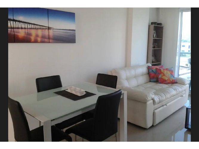 Apartamento de 2 alcobas en venta en Cantamar, Santa Marta, 69 m² · foto 3 de 15