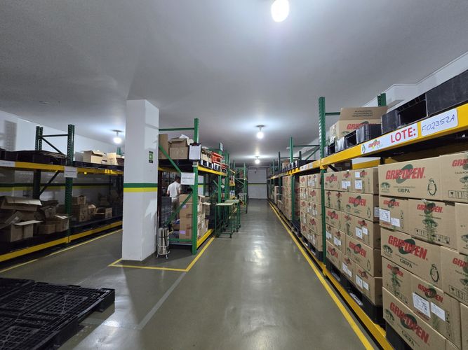 Bodega en venta en Colseguros, Cali, 774 m² · foto 14 de 16