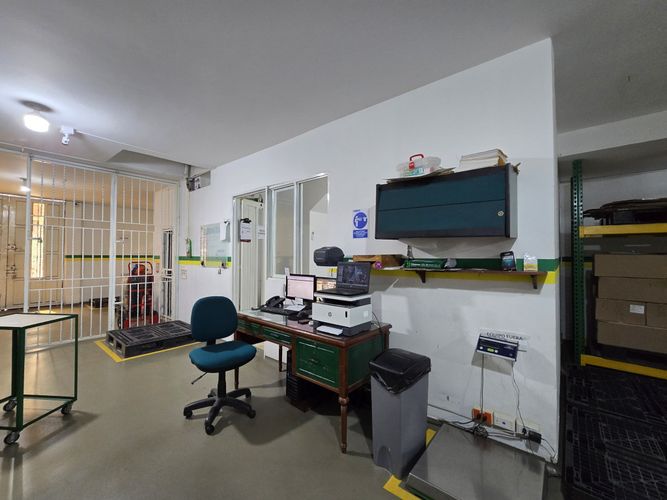 Bodega en venta en Colseguros, Cali, 774 m² · foto 15 de 16