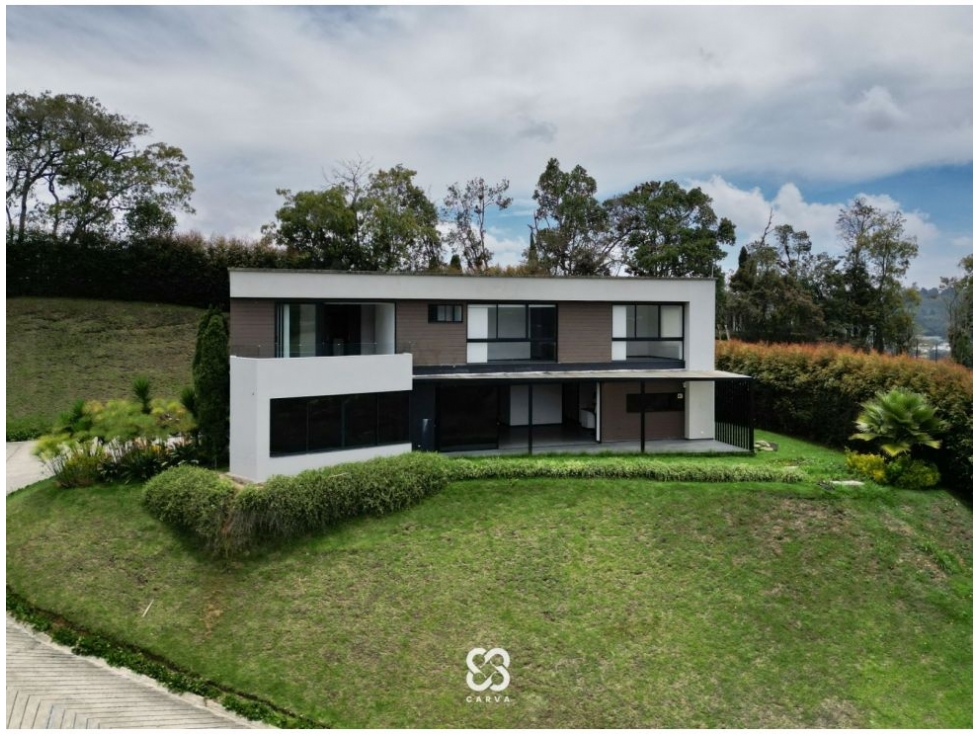 Departamento en venta bajo precio de mercado en Medellín