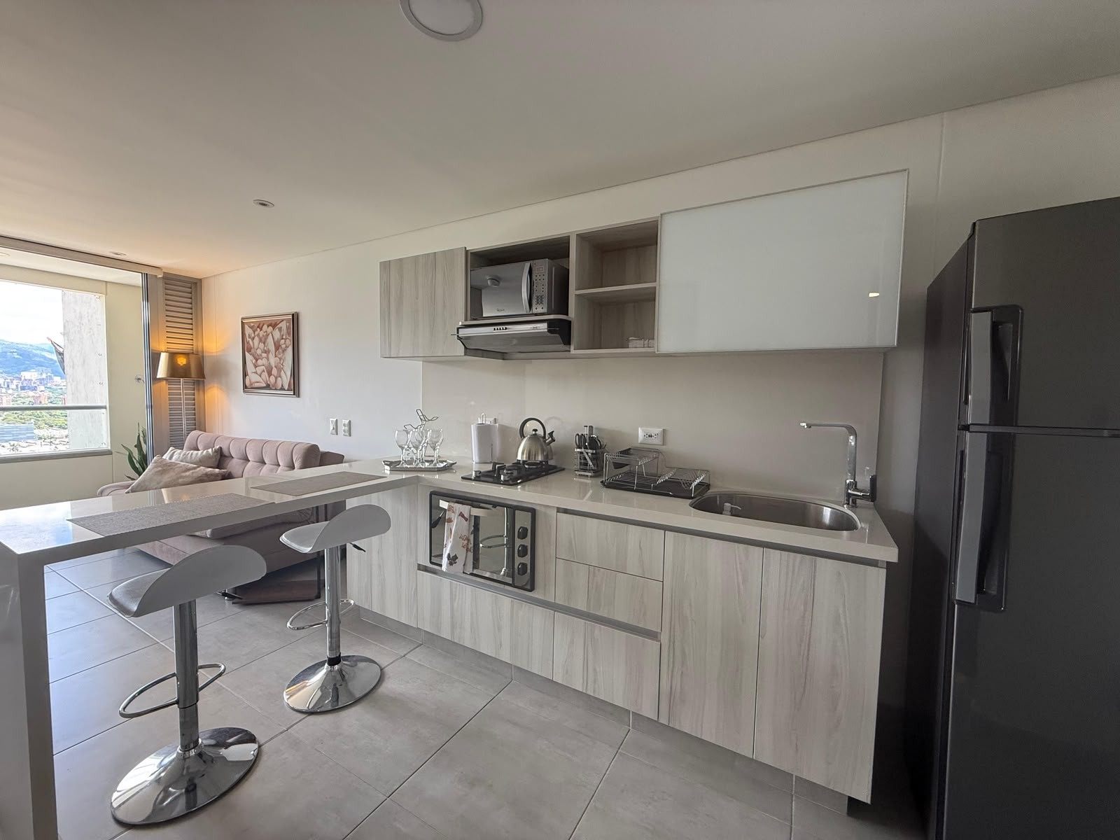 Apartamento en arriendo en El Poblado, Medellín · foto 2 de 11