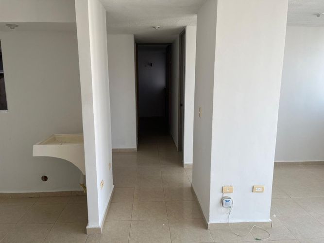 Apartamento de 2 alcobas en venta en San Antonio, Soledad, 54 m² · foto 3 de 8