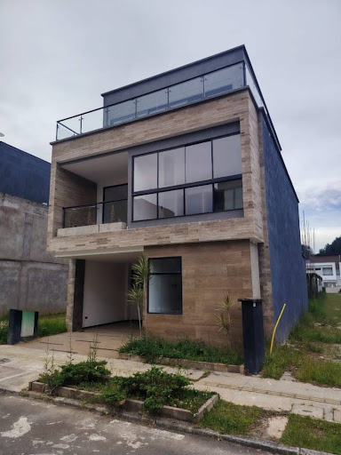 4BR House in Barro blanco (230 m²)