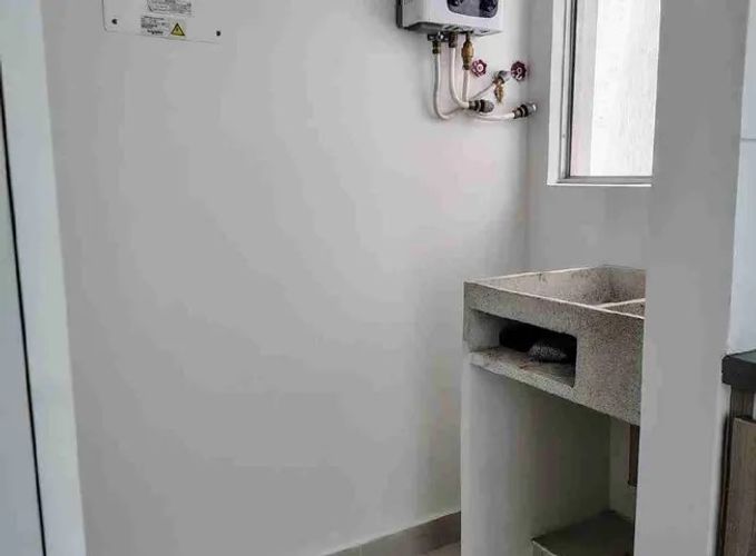 Apartamento en venta en Prados Del Norte, Cali · foto 8 de 18