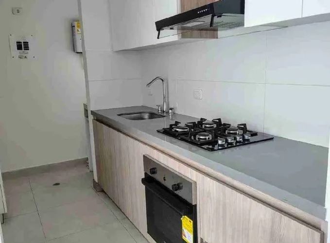 Apartamento en venta en Prados Del Norte, Cali · foto 7 de 18