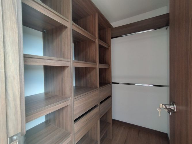 Apartamento de 2 alcobas en venta en La Ceja, 71 m² · foto 14 de 16