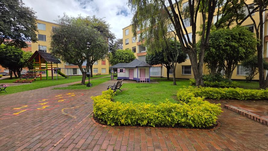 Apartamento en venta en Pinar De Suba, Bogotá · foto 7 de 24