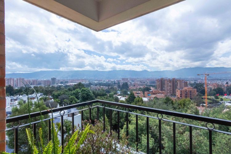 Apartamento de 3 alcobas en venta en Suba Urbano, Bogotá, 180 m² · foto 2 de 24