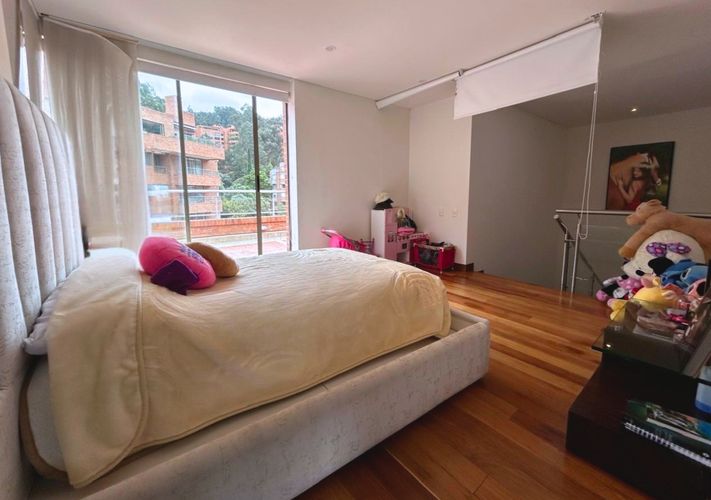 Apartamento de 3 alcobas en venta en Bosques De La Cañada, Bogotá, 427 m² · foto 9 de 24
