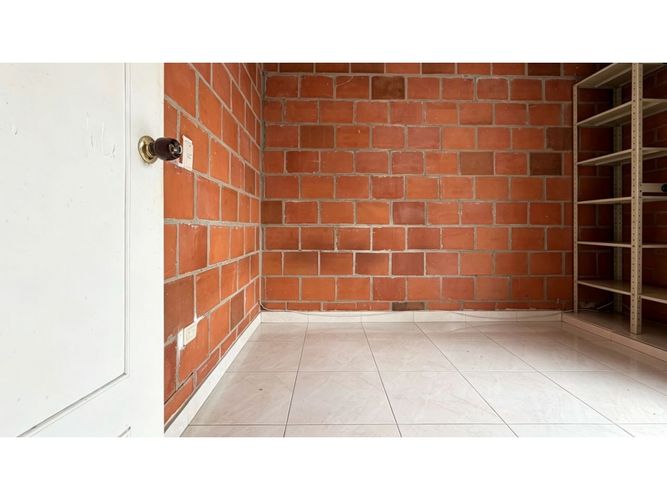 Casa de 3 alcobas en venta en Guayacanes Del Ingenio, Palmira, 105 m² · foto 10 de 15
