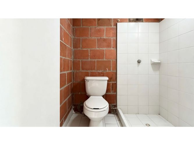 Casa de 3 alcobas en venta en Guayacanes Del Ingenio, Palmira, 105 m² · foto 13 de 15