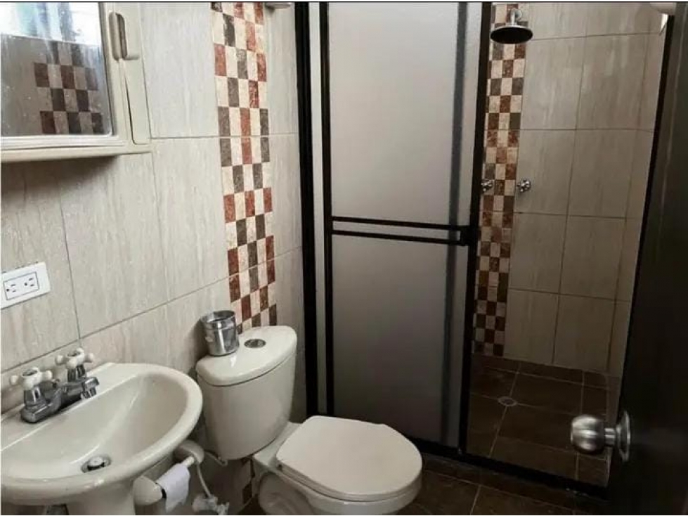 Casa en venta en San javier, Medellín 4