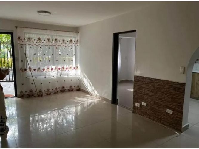 Casa de 3 alcobas en venta en Belén, Medellín, 98 m² · foto 7 de 10