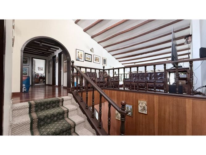 Casa de 4 alcobas en venta en Pasadena, Bogotá, 454 m² · foto 18 de 24