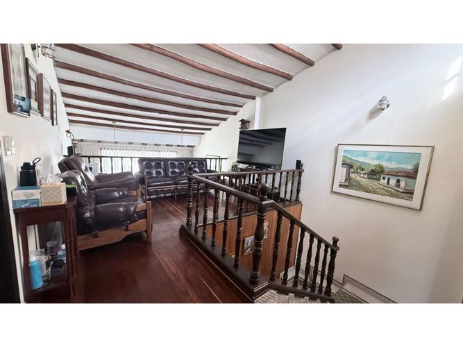 Casa de 4 alcobas en venta en Pasadena, Bogotá, 454 m² · foto 19 de 24