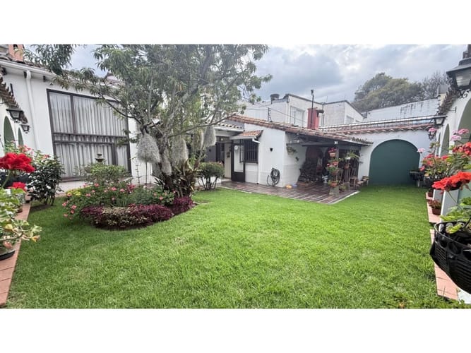 Casa de 4 alcobas en venta en Pasadena, Bogotá, 454 m² · foto 23 de 24