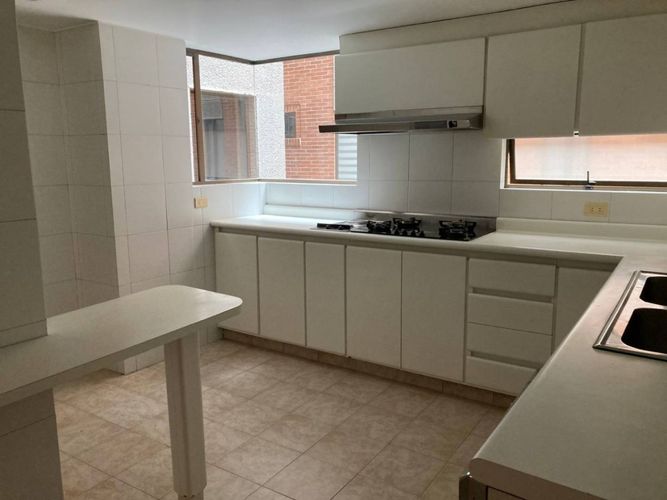 Apartamento en venta en Chico Norte, Bogotá · foto 14 de 17