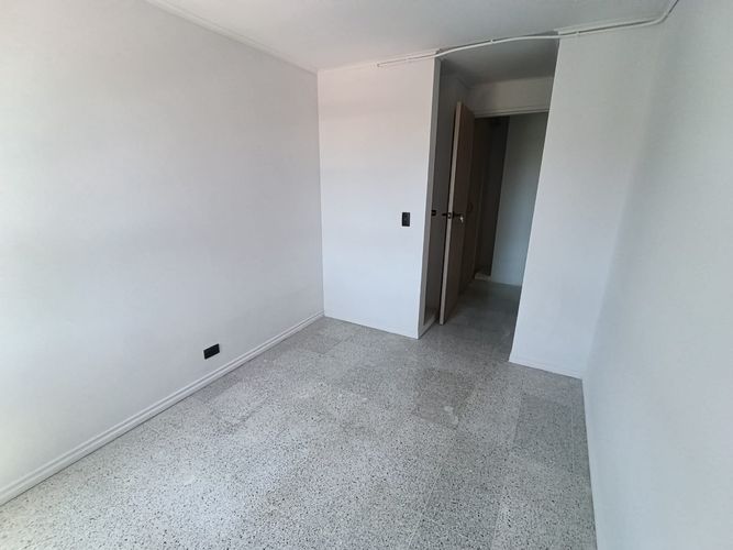 Apartamento de 3 alcobas en arriendo en Laureles, Medellín, 168 m² · foto 4 de 20