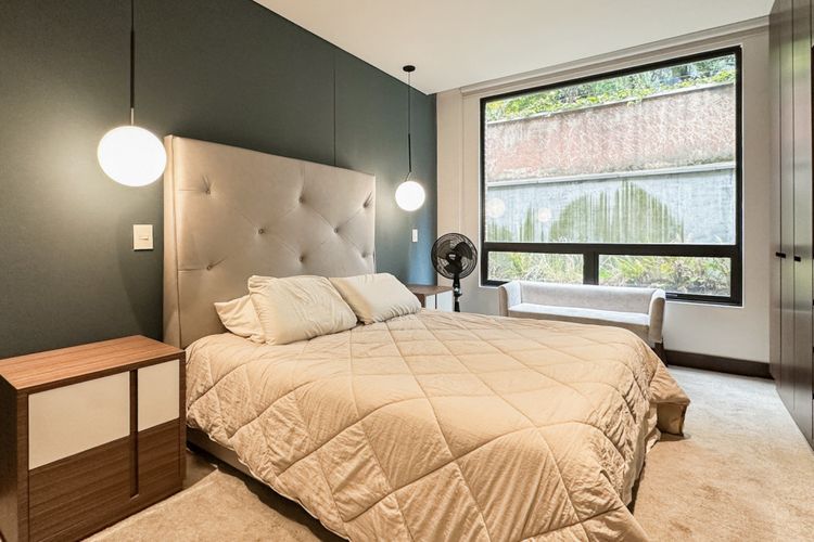 Apartamento de 1 alcoba en venta en Los Rosales, Bogotá, 80 m² · foto 8 de 17