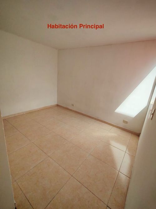 Apartamento de 3 alcobas en venta en Cr. El Triunfo Et. I, Soacha, 49 m² · foto 4 de 16