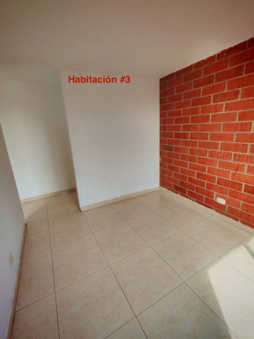 Apartamento de 3 alcobas en venta en Cr. El Triunfo Et. I, Soacha, 49 m² · foto 8 de 16