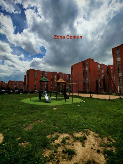 Apartamento de 3 alcobas en venta en Cr. El Triunfo Et. I, Soacha, 49 m² · foto 11 de 16
