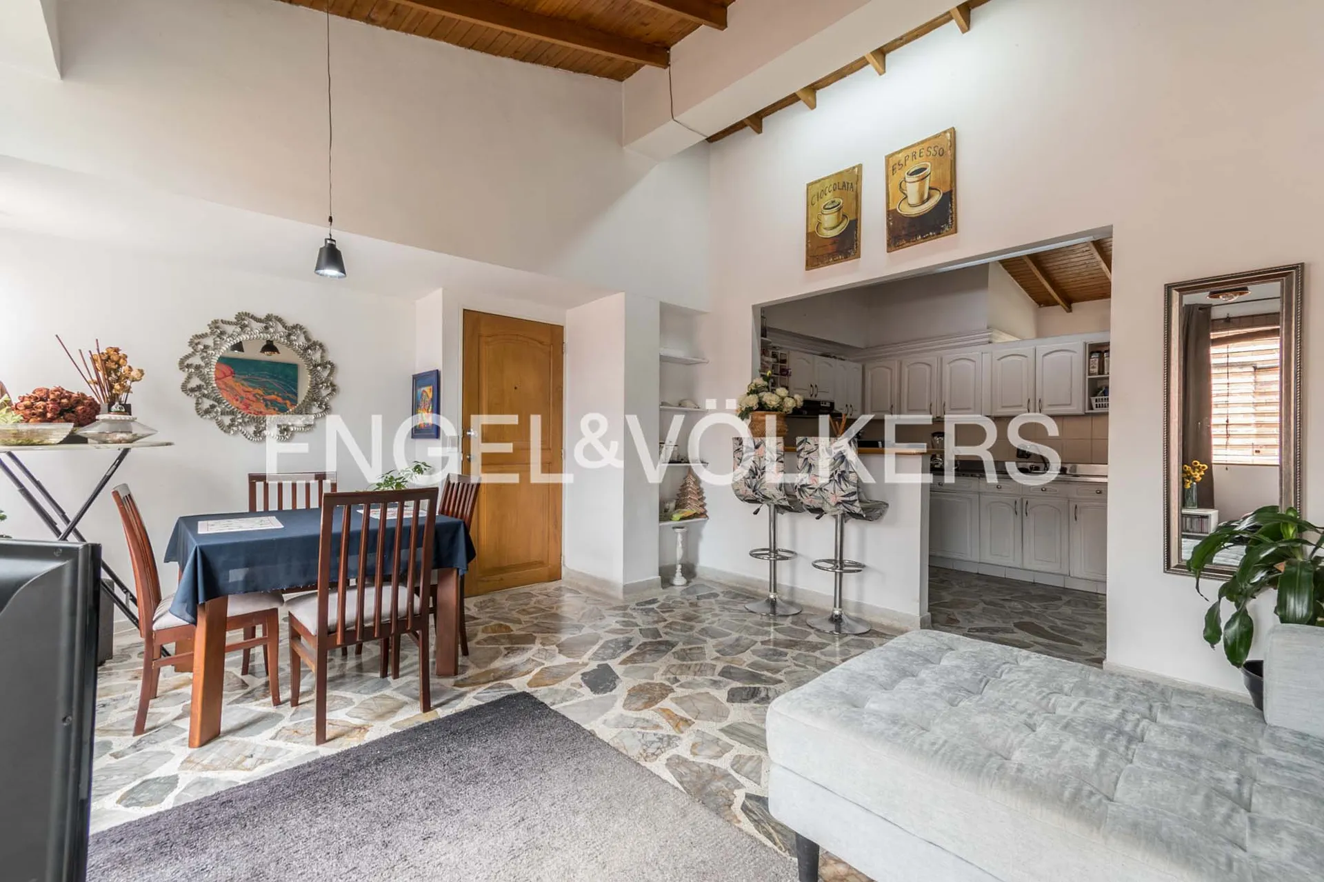 Apartment for sale in El Poblado, Medellín 4