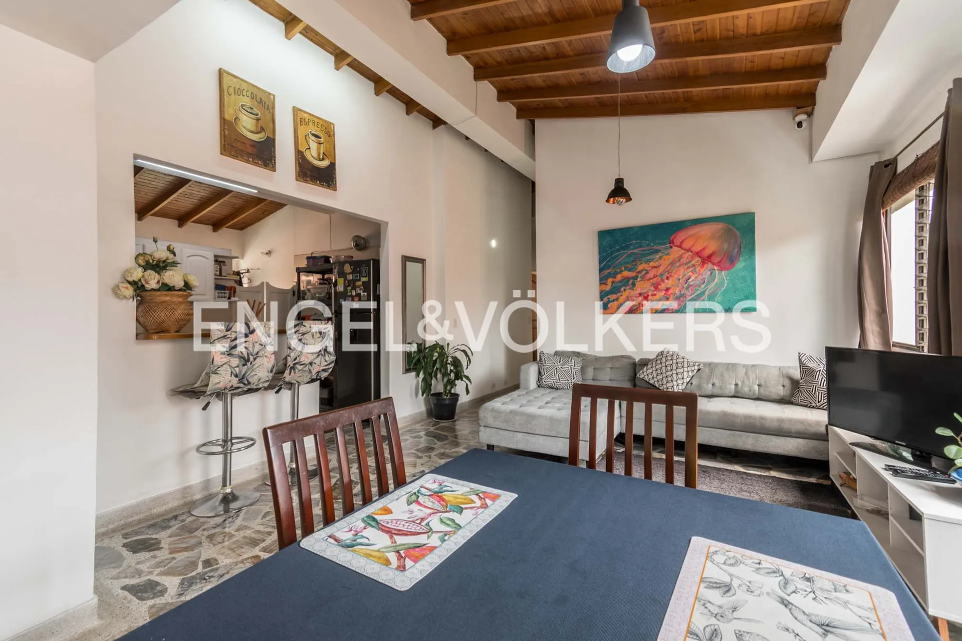 Apartment for sale in El Poblado, Medellín 3