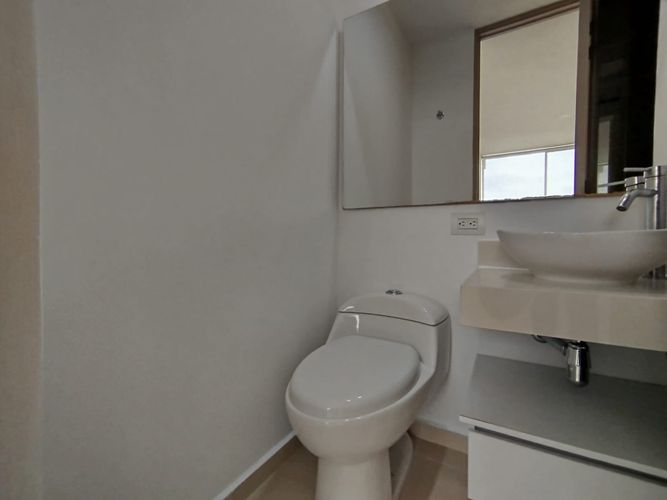Apartamento de 2 alcobas en arriendo en El Porvenir, Rionegro, 80 m² · foto 7 de 15