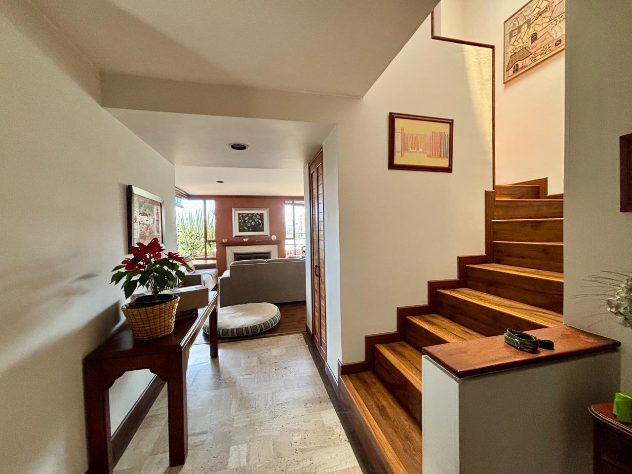 Apartamento en venta en Altos De Bella Suiza, Bogotá · foto 3 de 18