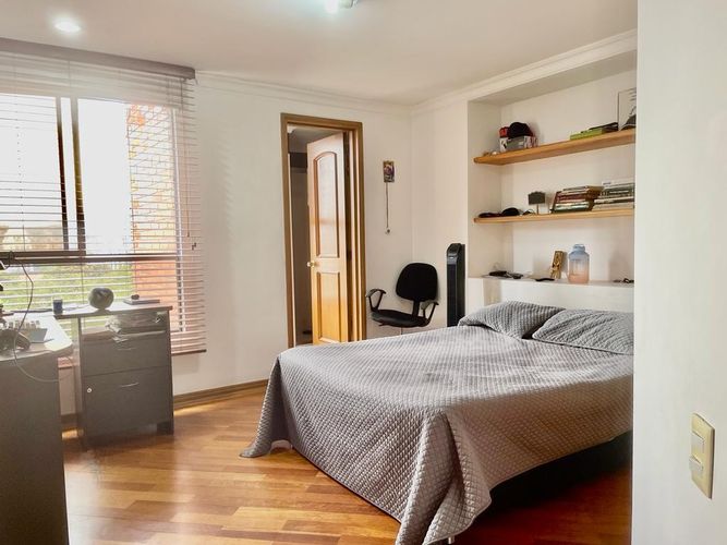 Apartamento de 4 alcobas en venta en El Poblado, Medellín, 240 m² · foto 15 de 18