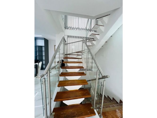 Casa de 5 alcobas en venta en Mesa, Envigado, 460 m² · foto 10 de 24