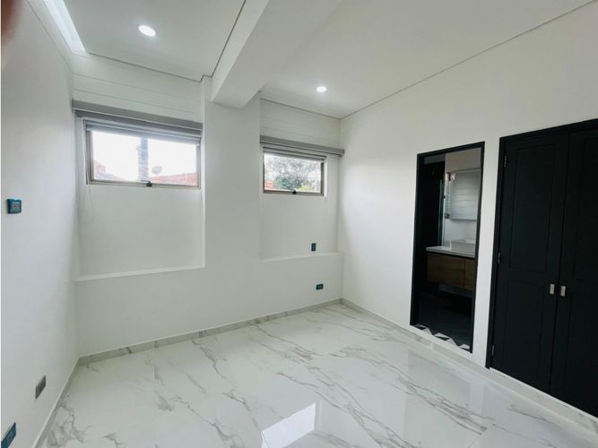 Casa de 5 alcobas en venta en Mesa, Envigado, 460 m² · foto 15 de 24