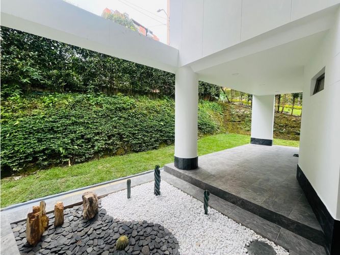 Casa de 5 alcobas en venta en Mesa, Envigado, 460 m² · foto 19 de 24
